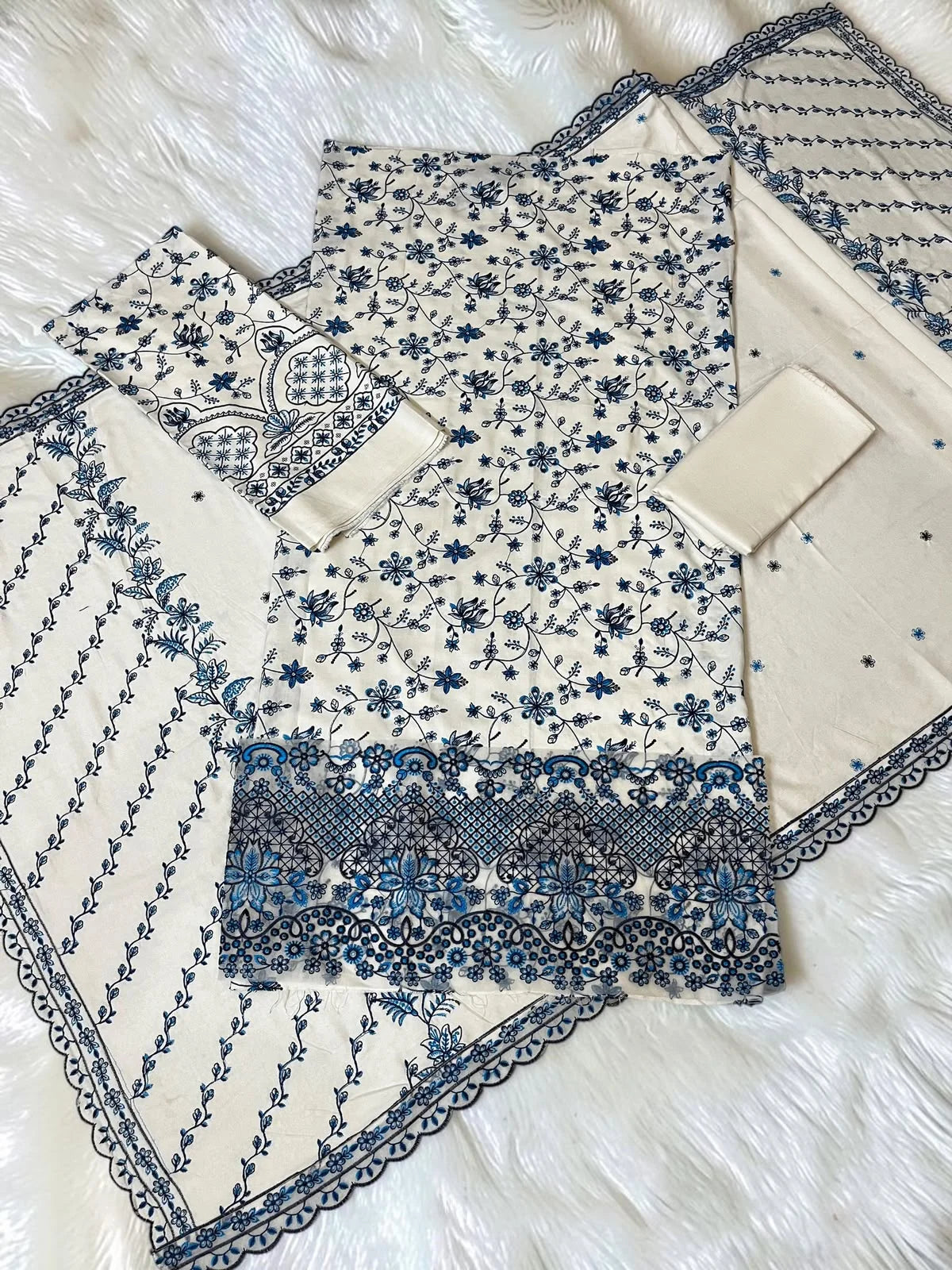 Faiza Saqlain 2160 Heavy Embroidered Dhanak 3PC - Unstitched