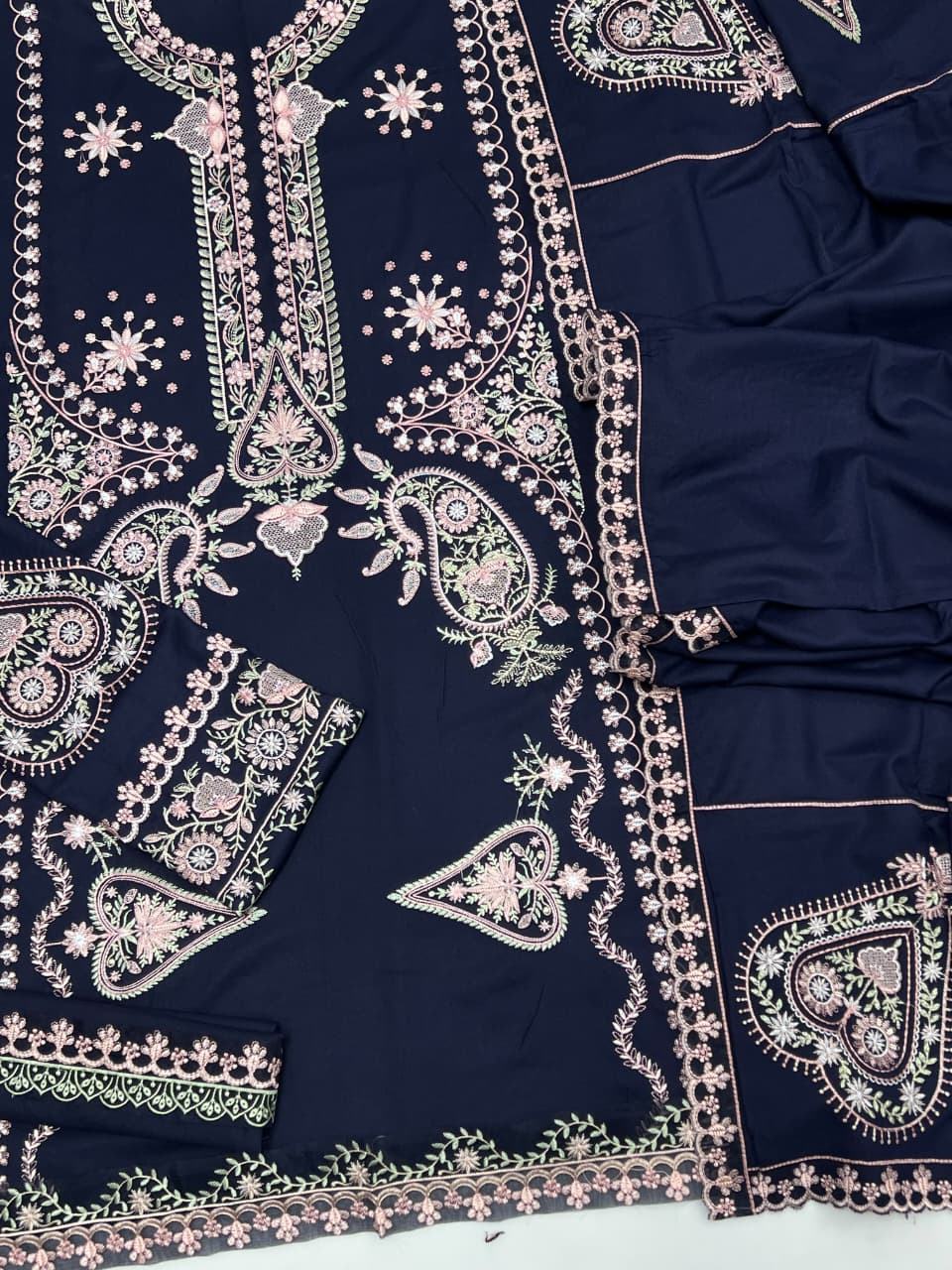 Hussain Rehar 2200 Heavy Embroidered Dhanak 3PC - Unstitched