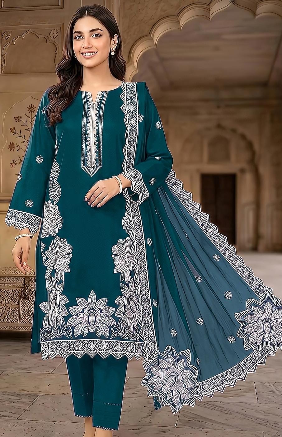 Nakoosh 2134 Heavy Embroidered Dhanak 3PC - Unstitched