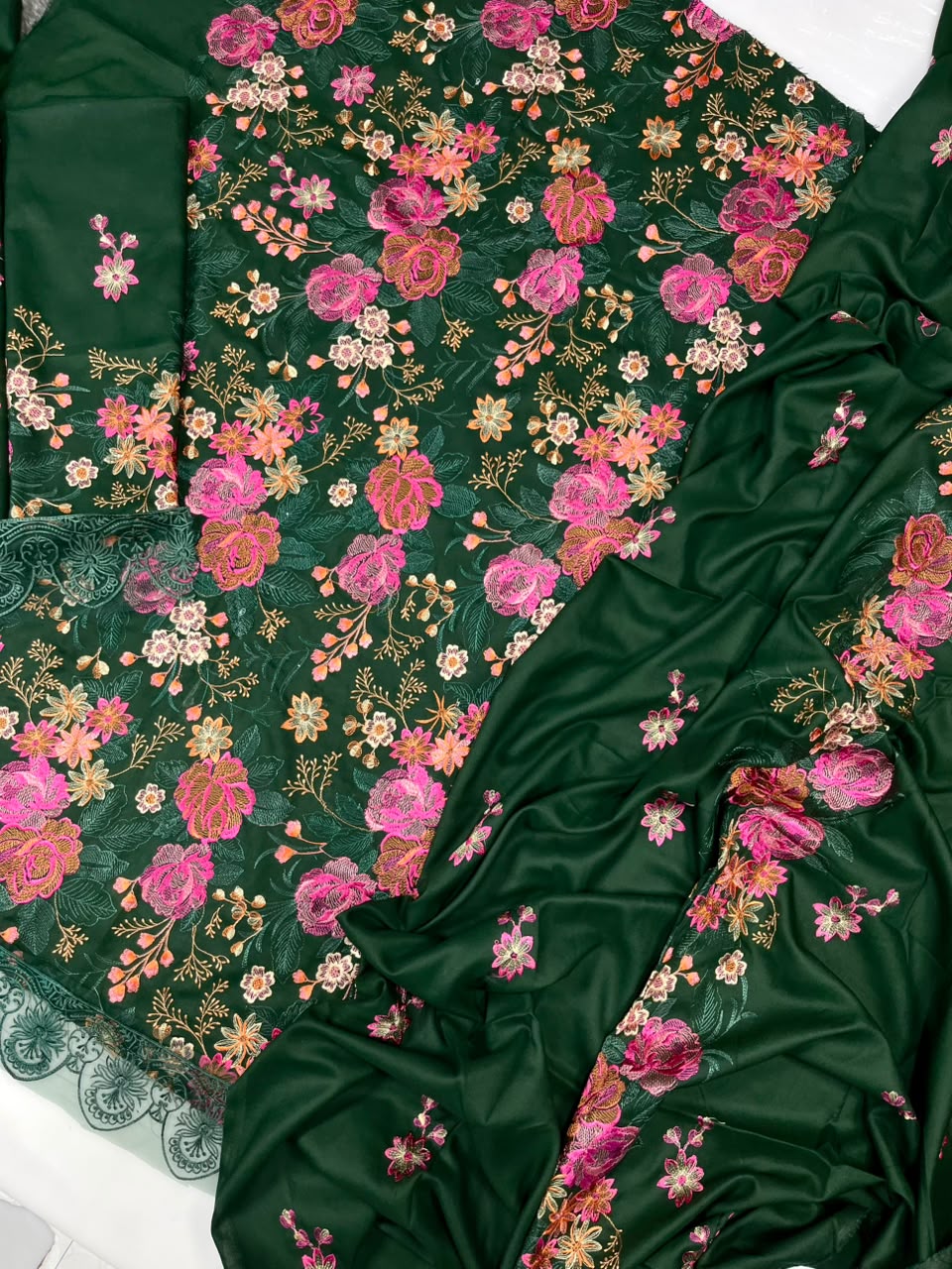 Bareeze 214 Heavy Embroidered Dhanak 3pc - Unstitched