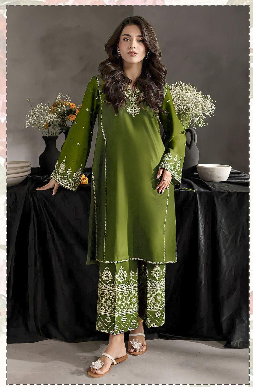 Umzay 2179 Heavy Embroiderd Dhanak 2PC- Unstitched