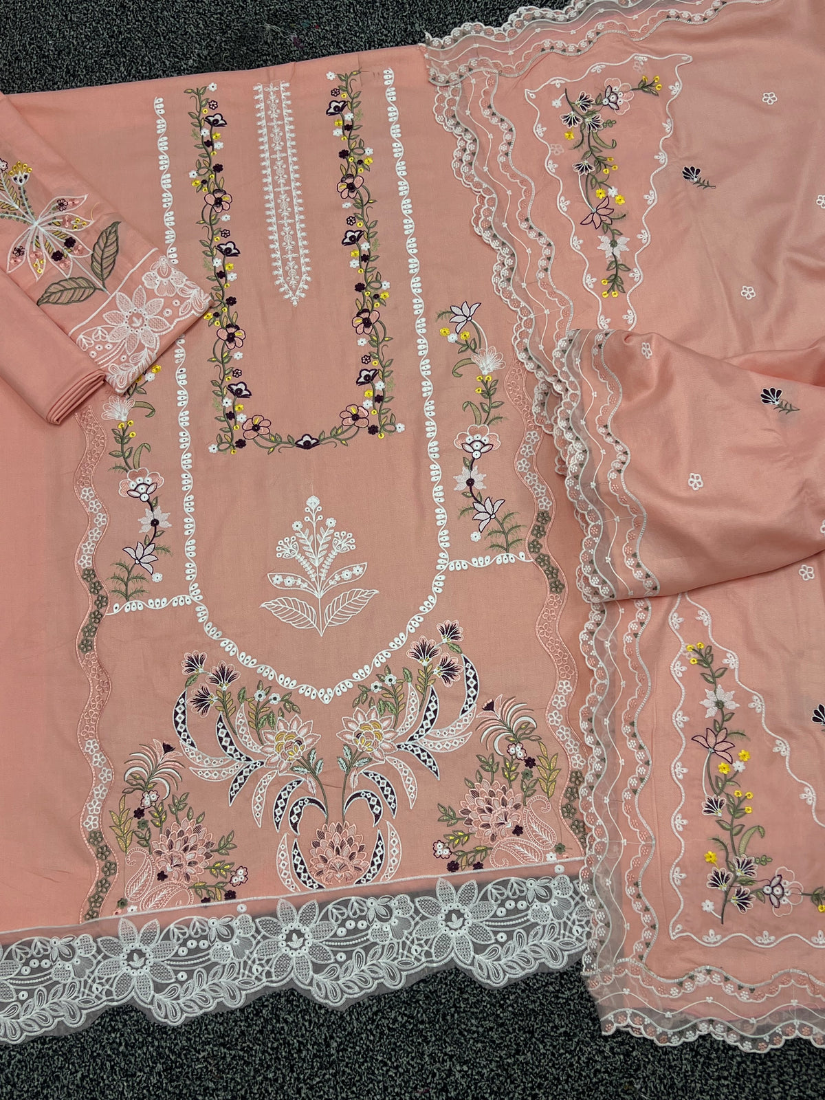 Aneela's 2237 Heavy Embroidery Dhanak 3pc - Unstitched